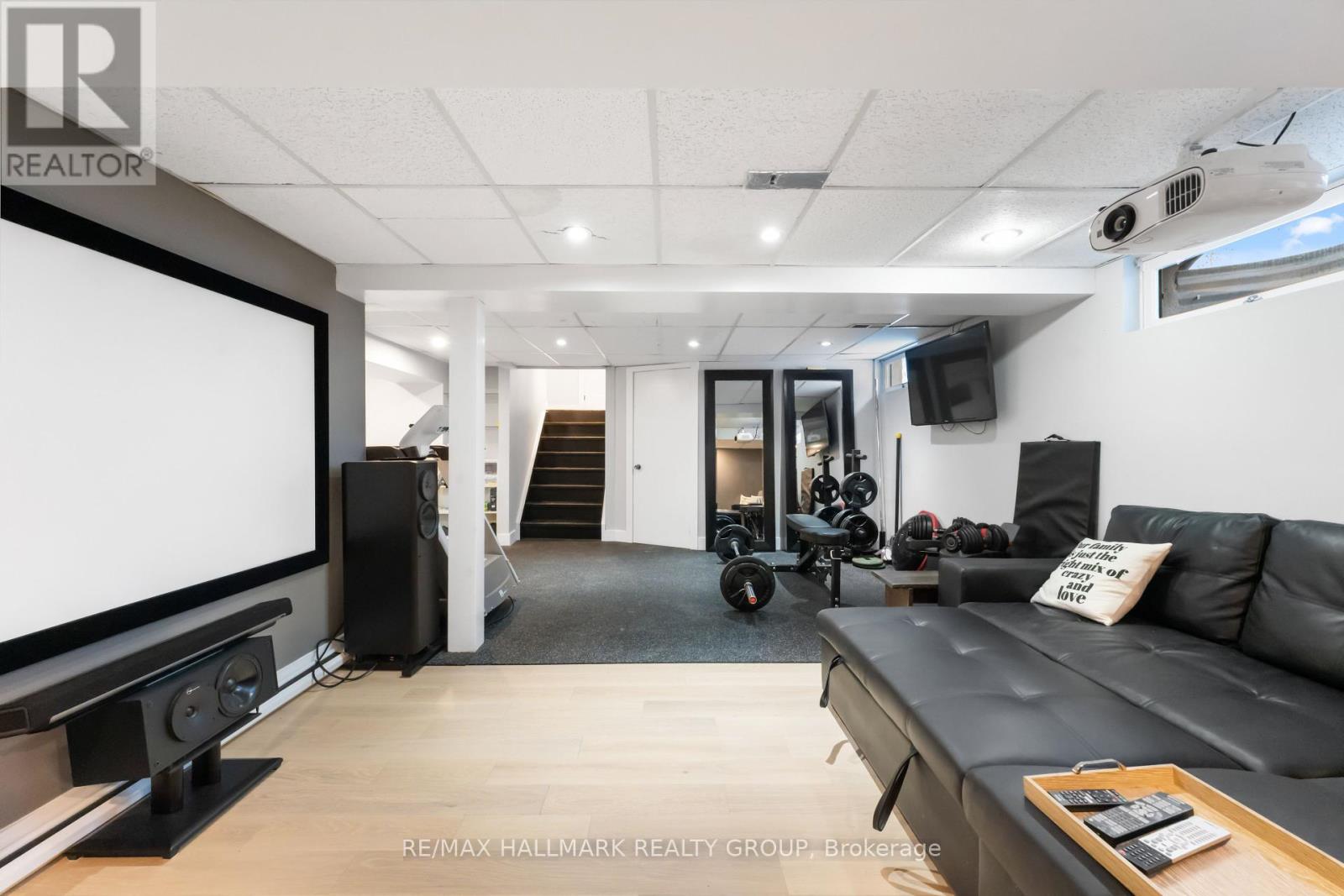 2425 Ogilvie Road, Ottawa, Ontario  K1J 7N3 - Photo 27 - X12328317