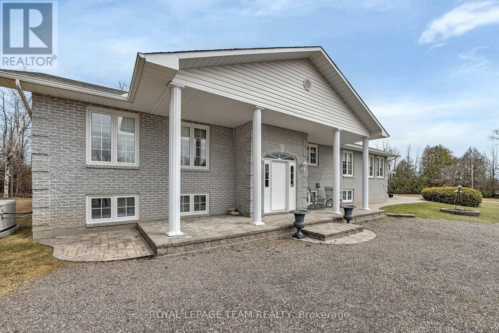 Property at 1961 MANOTICK STATION ROAD image 1