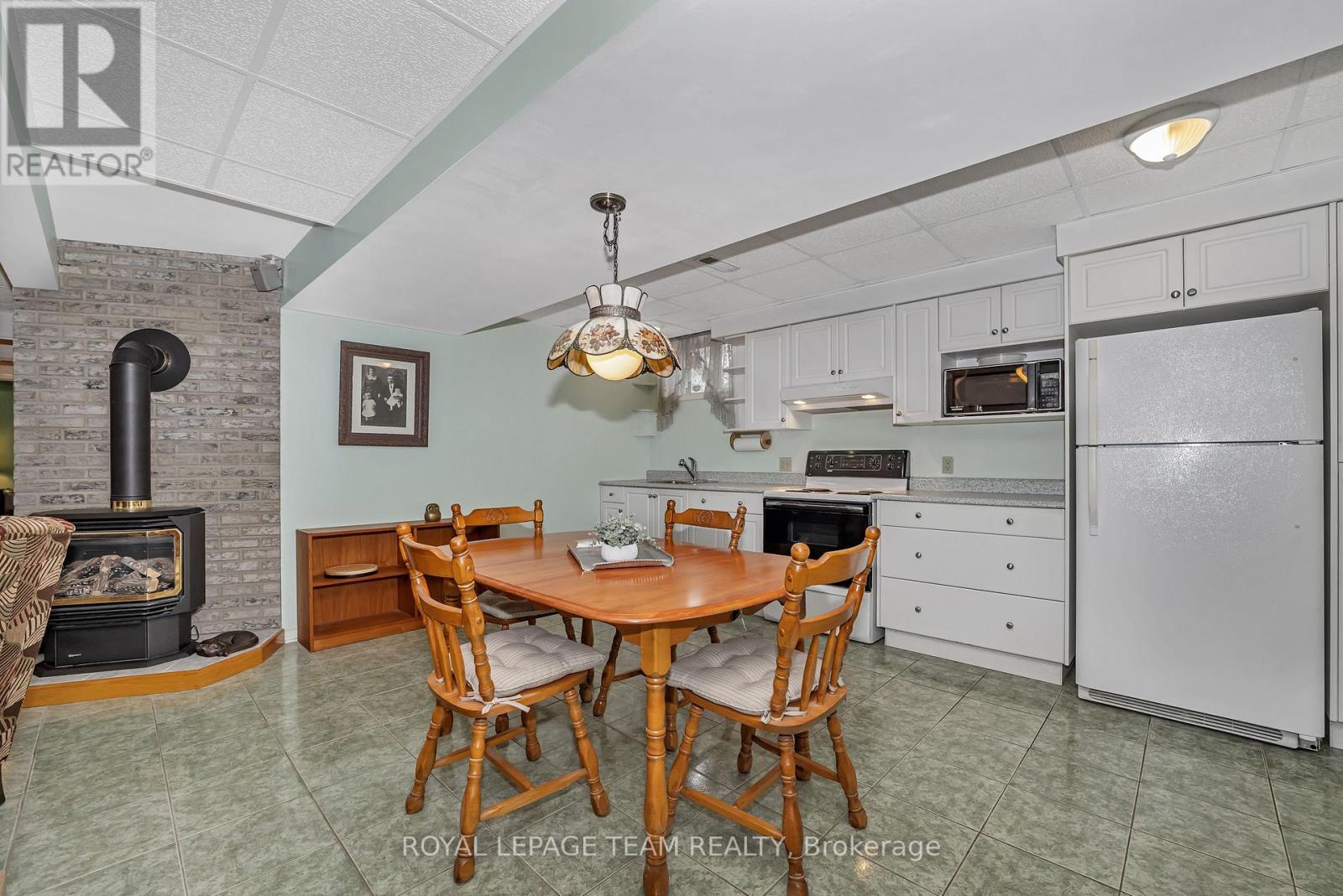 1961 Manotick Station Road, Ottawa, Ontario  K0A 2W0 - Photo 22 - X12328325