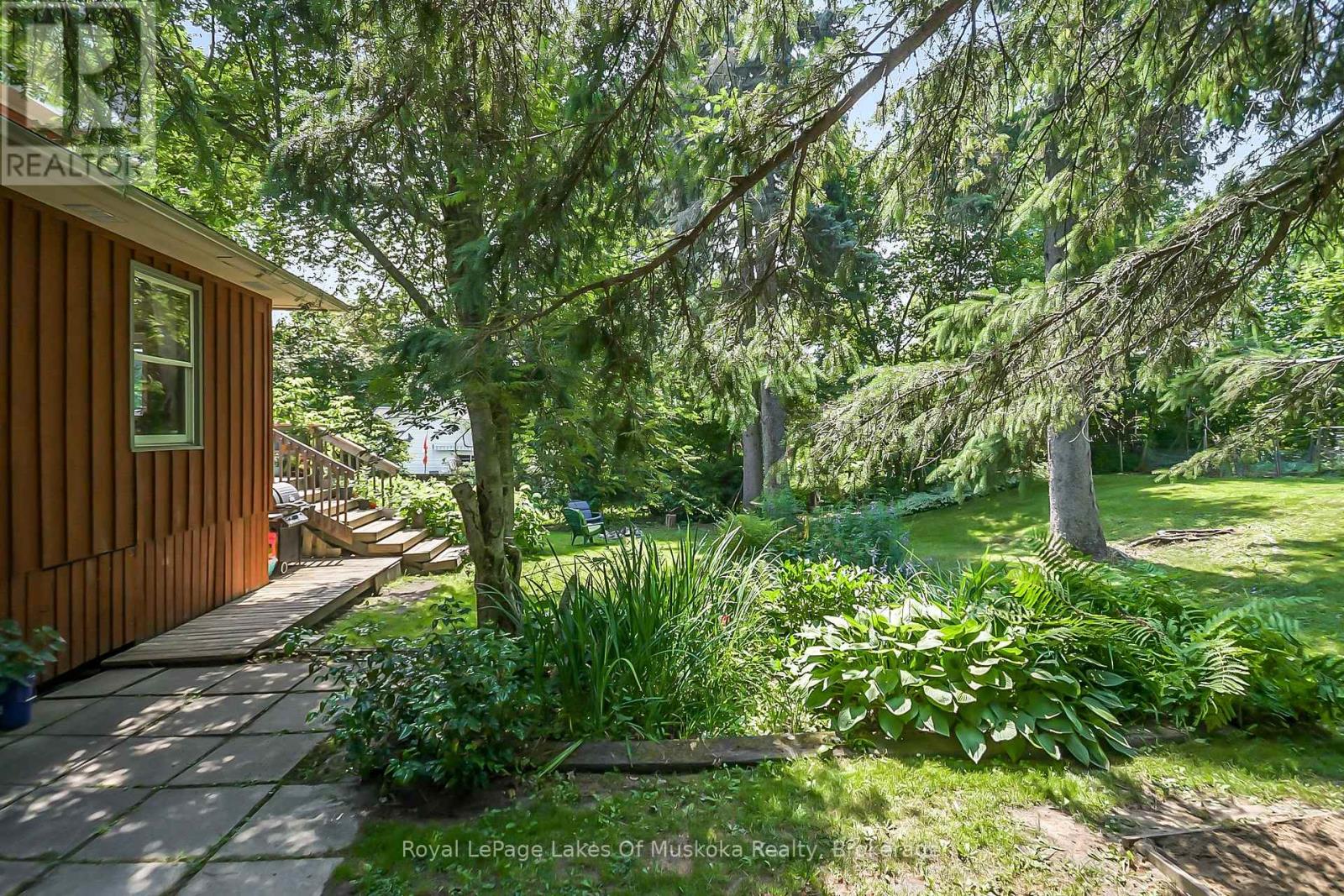 Property at 98 MUSKOKA ROAD image 5