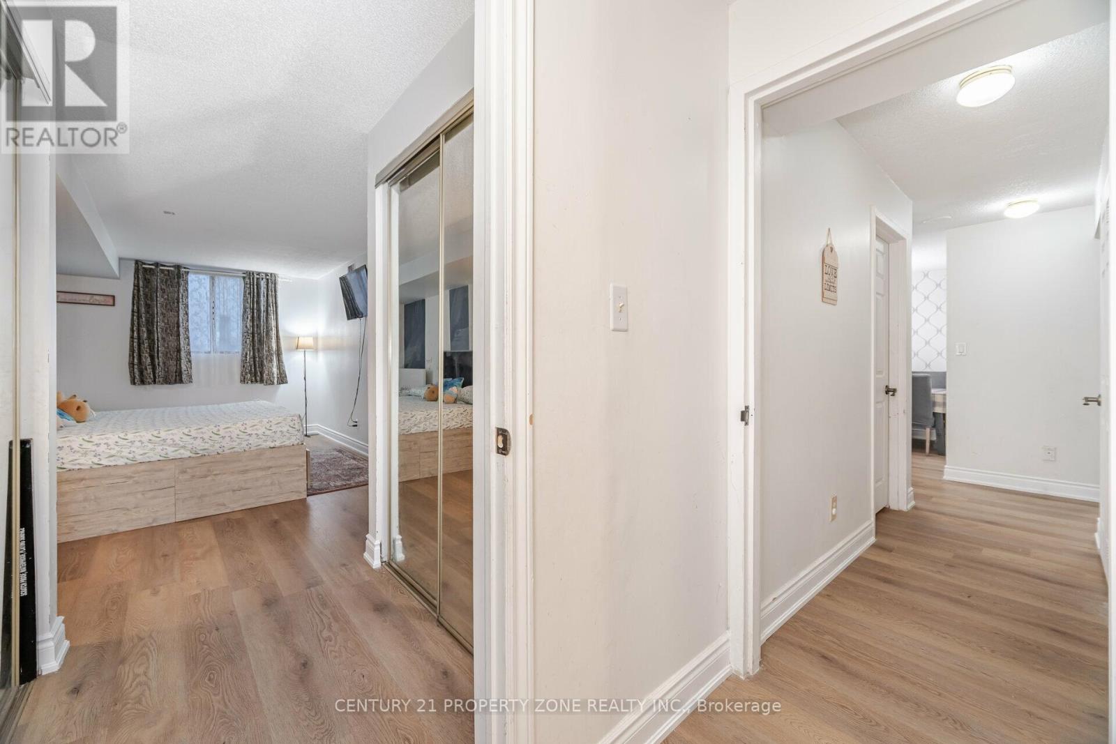 1102 - 25 Agnes Street, Mississauga, Ontario  L5B 3X7 - Photo 16 - W12328265