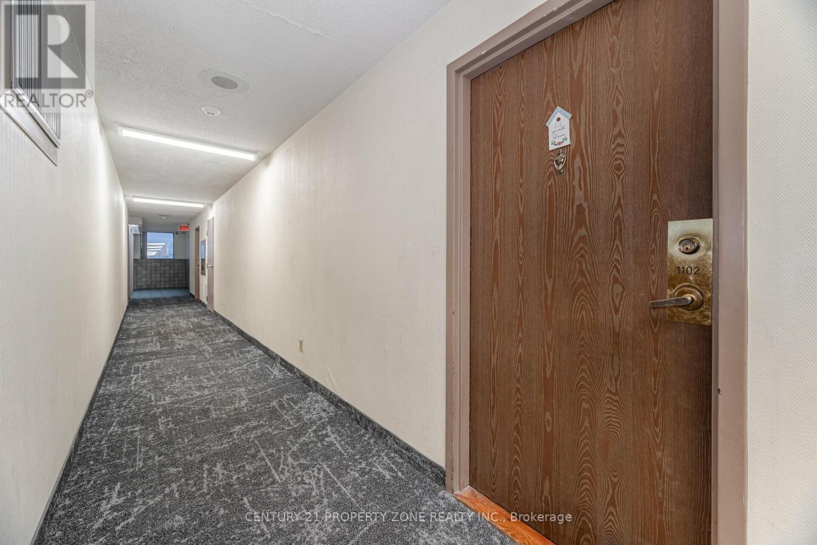 1102 - 25 Agnes Street, Mississauga, Ontario  L5B 3X7 - Photo 3 - W12328265