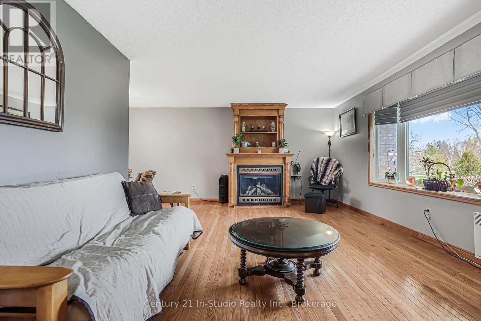 54 George Street, Chatsworth, Ontario  N0H 1G0 - Photo 16 - X12328396