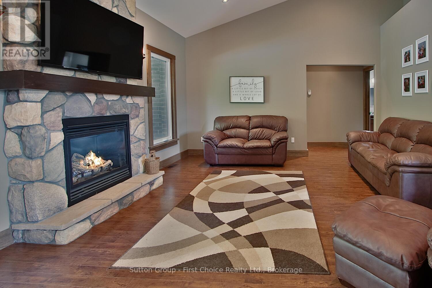 267 Sunset Drive, West Perth, Ontario  N0K 1N0 - Photo 7 - X12328475