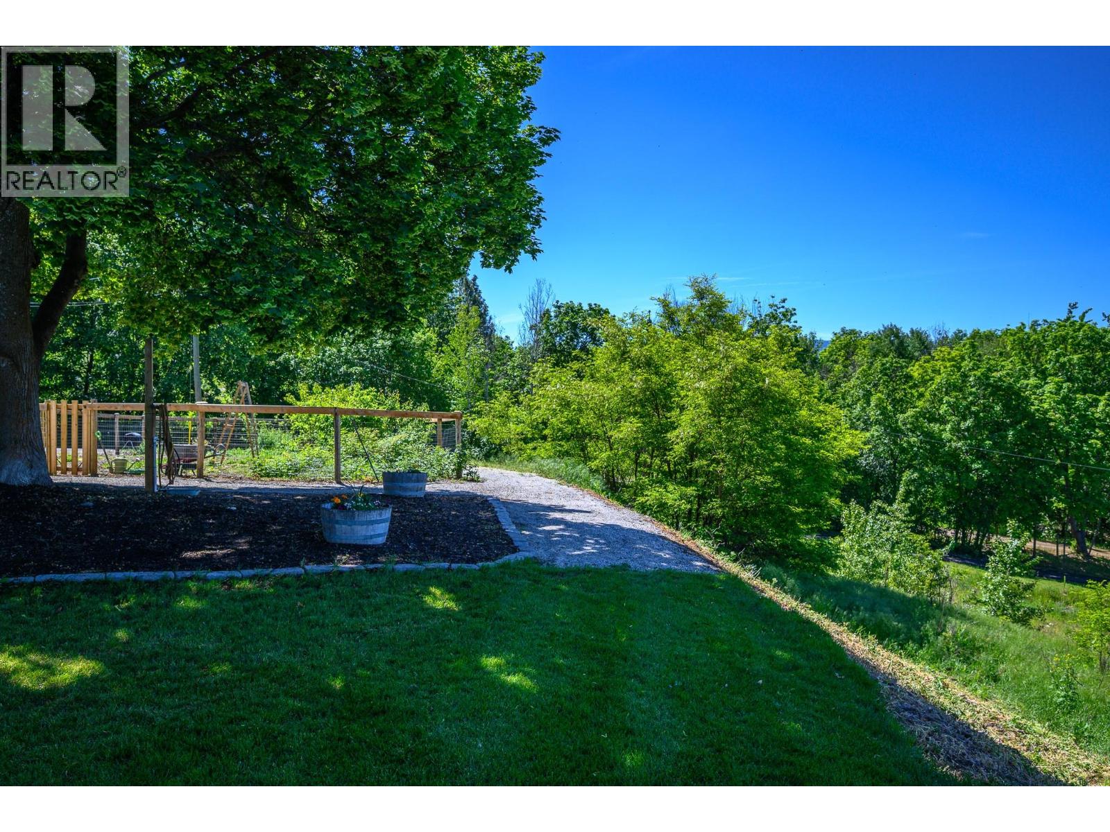 3253 Phillips Road, Vernon, British Columbia  V1B 3H6 - Photo 36 - 10357097
