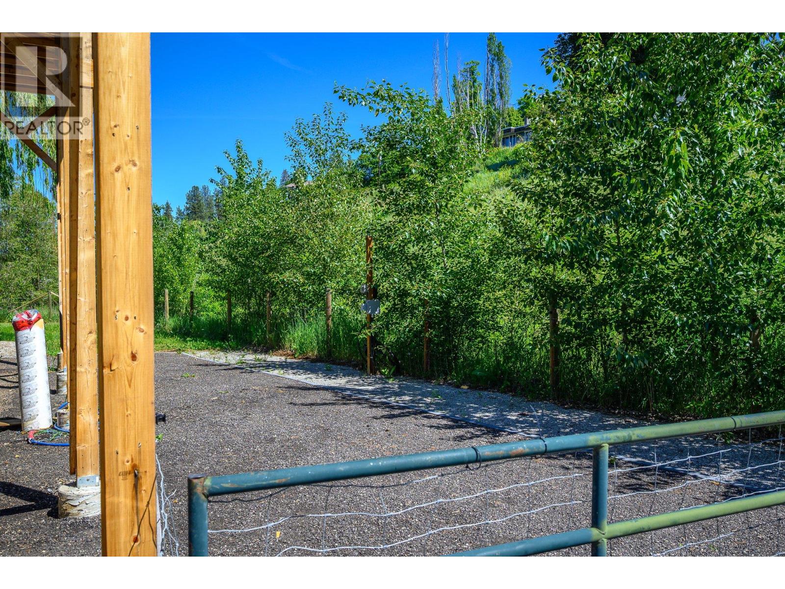 3253 Phillips Road, Vernon, British Columbia  V1B 3H6 - Photo 46 - 10357097