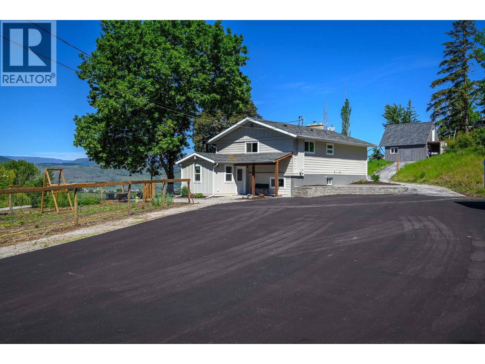 3253 Phillips Road, Vernon, British Columbia  V1B 3H6 - Photo 6 - 10357097