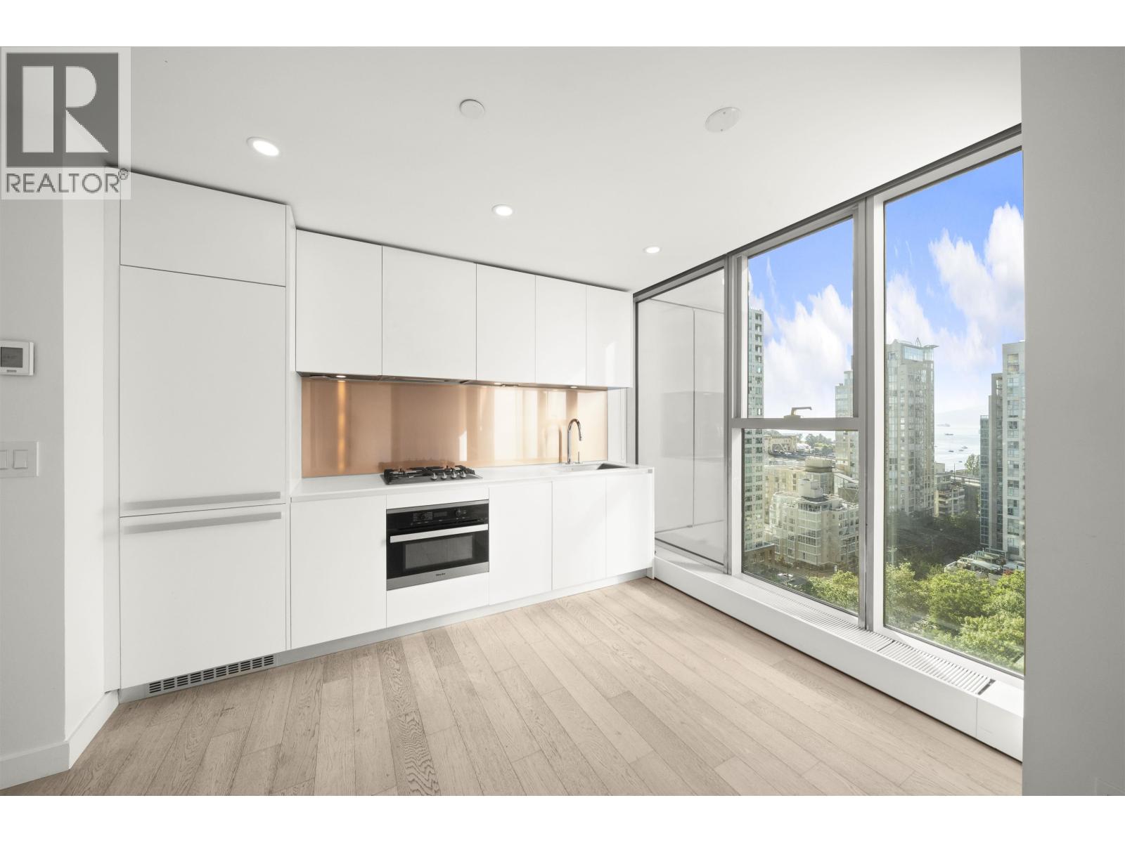 1907 1480 Howe Street, Vancouver, British Columbia  V6Z 0G5 - Photo 5 - R3034182