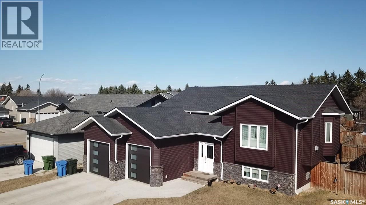 857 Madsen PLACE, prince albert, Saskatchewan