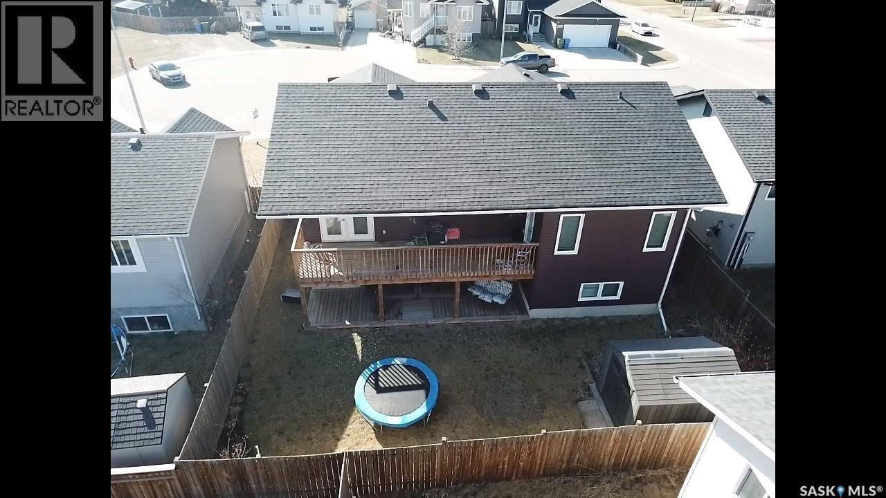 857 Madsen Place, Prince Albert, Saskatchewan  S6V 2L6 - Photo 27 - SK014838