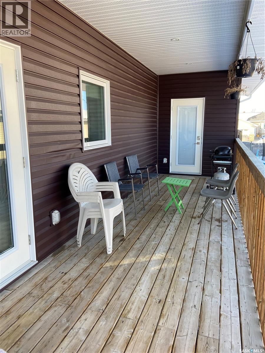 857 Madsen Place, Prince Albert, Saskatchewan  S6V 2L6 - Photo 33 - SK014838