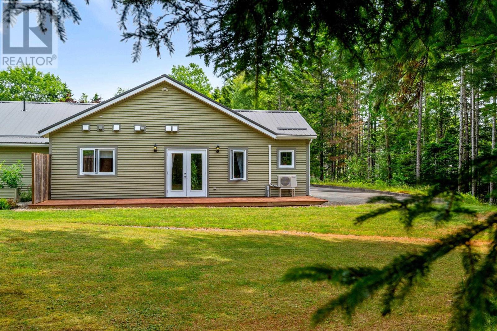 532 Oakland Road, Indian Point, Nova Scotia  B0J 2E0 - Photo 46 - 202518650