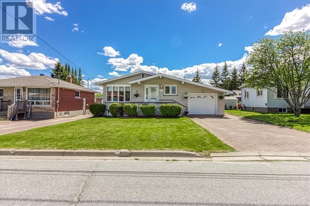 Property at 91 Caruso Street image 3