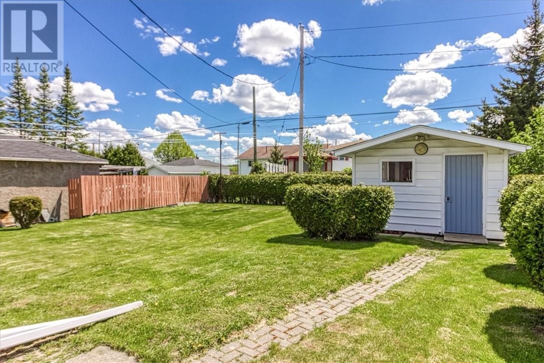 Property at 91 Caruso Street image 4