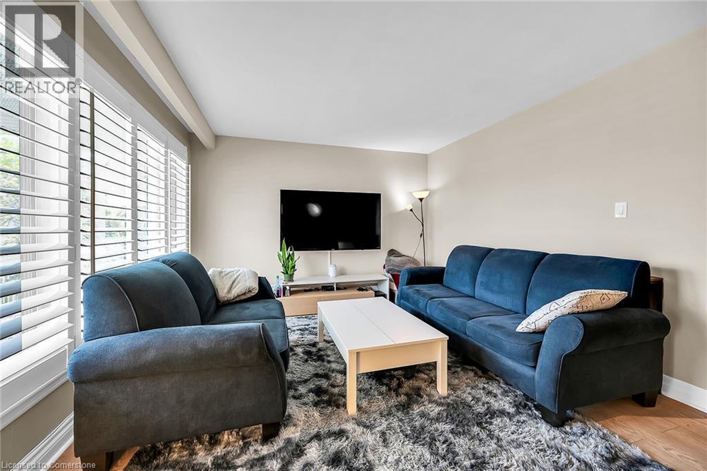 162 East 23rd Street, Hamilton, Ontario L8V 2X1 - Photo 5 - 40757596