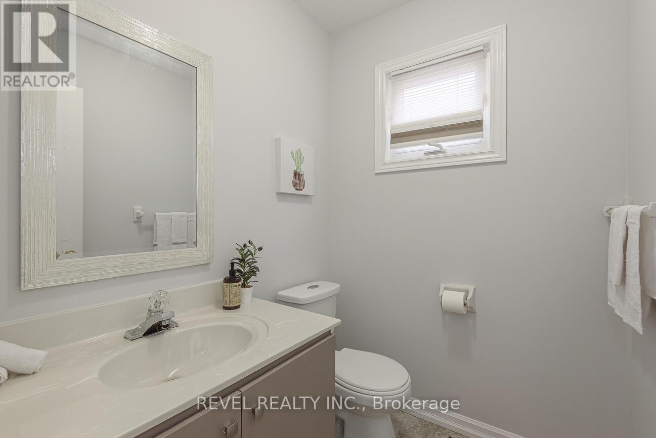 336 Lisa Marie Drive, Orangeville, Ontario  L9W 4M4 - Photo 15 - W12326122