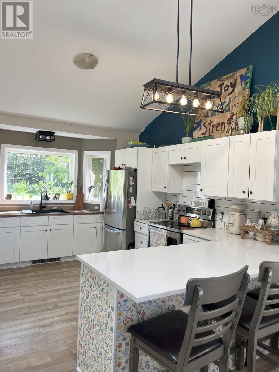 120 Base Line East Road, Harbourville, Nova Scotia  B0P 1M0 - Photo 5 - 202519837