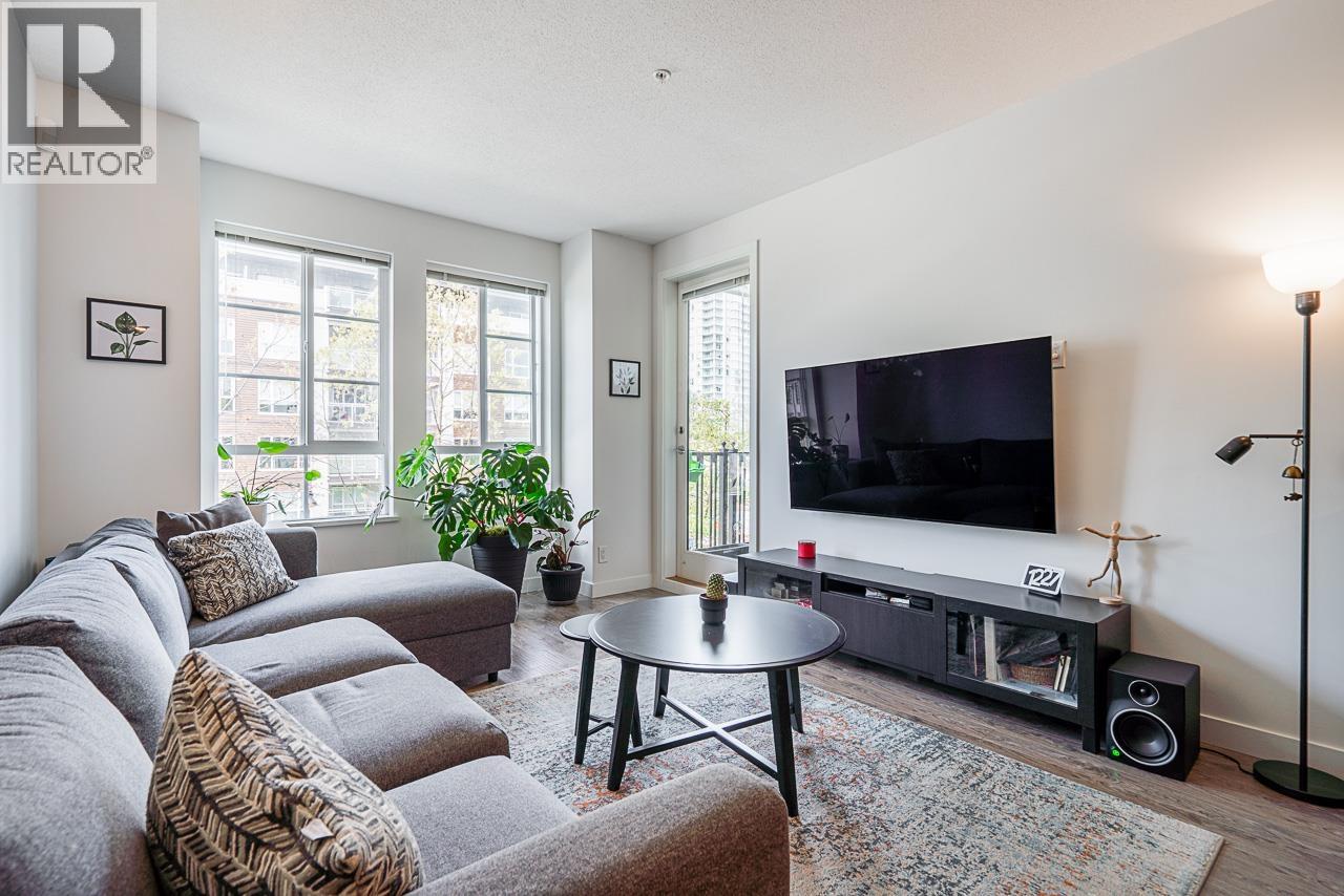 303 545 Foster Avenue, Coquitlam, British Columbia  V3J 0B3 - Photo 5 - R3034343