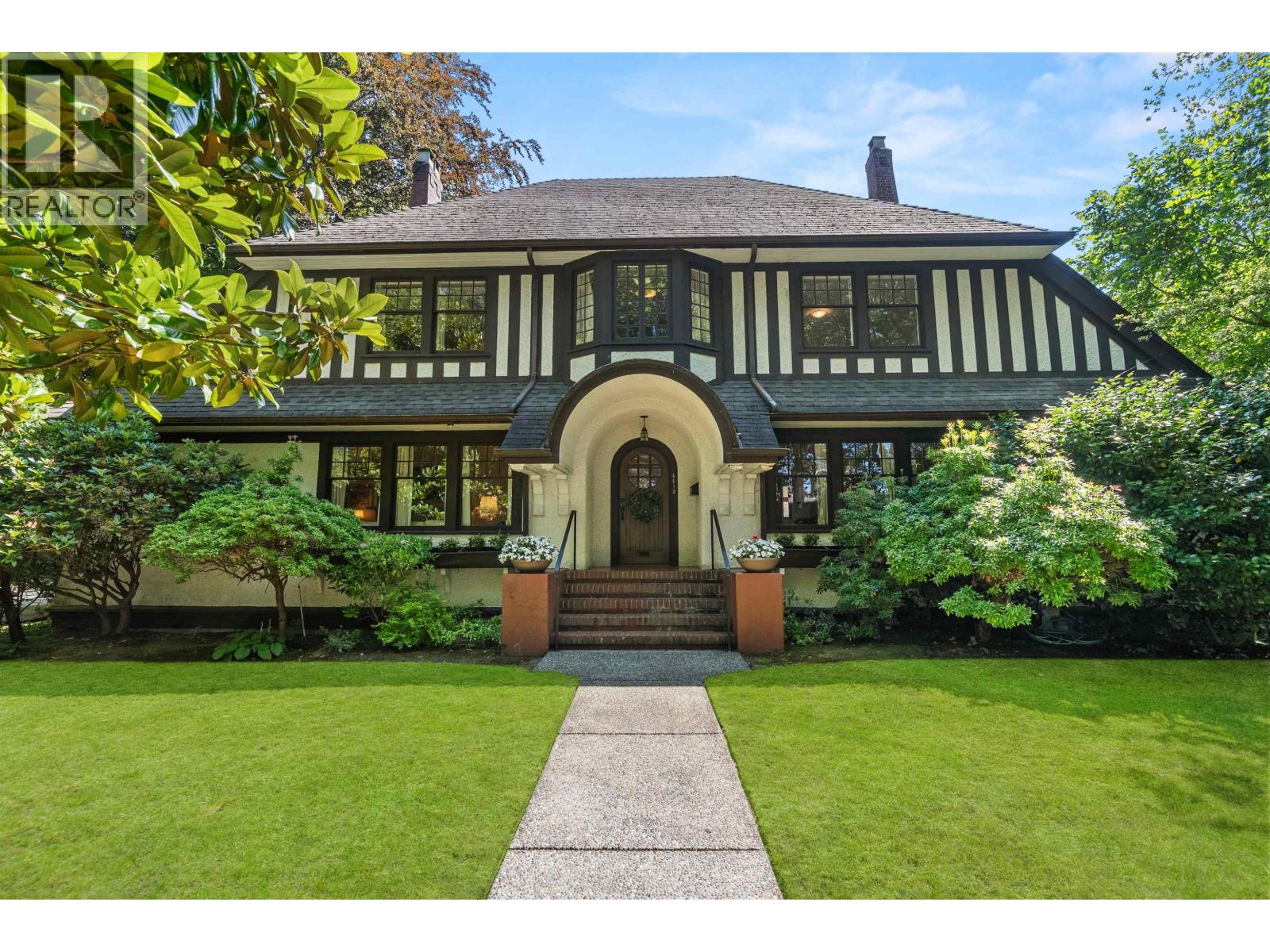 4412 MARGUERITE STREET, Vancouver, British Columbia