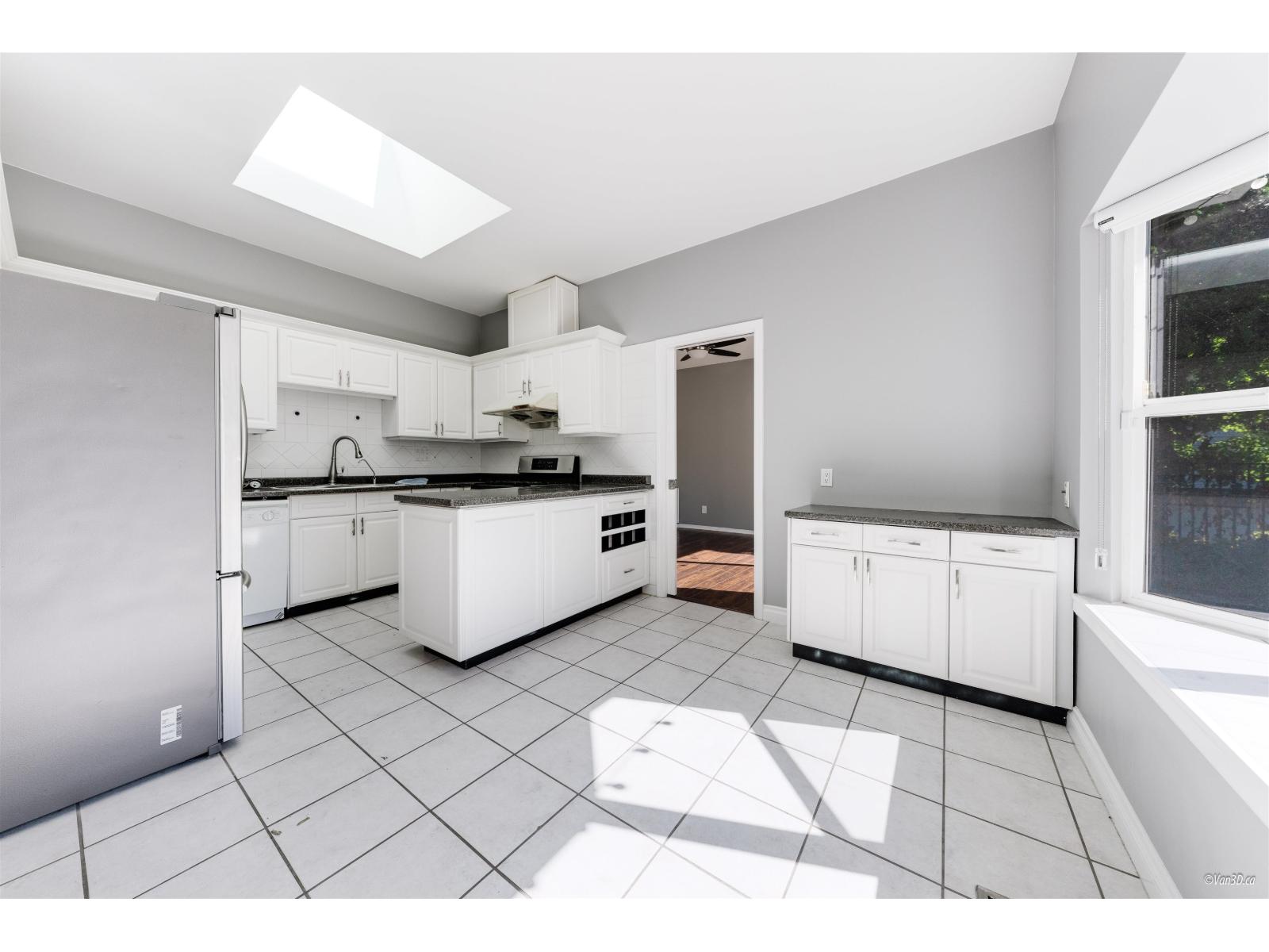 1635 136 Avenue, Surrey, British Columbia  V4A 4E3 - Photo 7 - R3031541