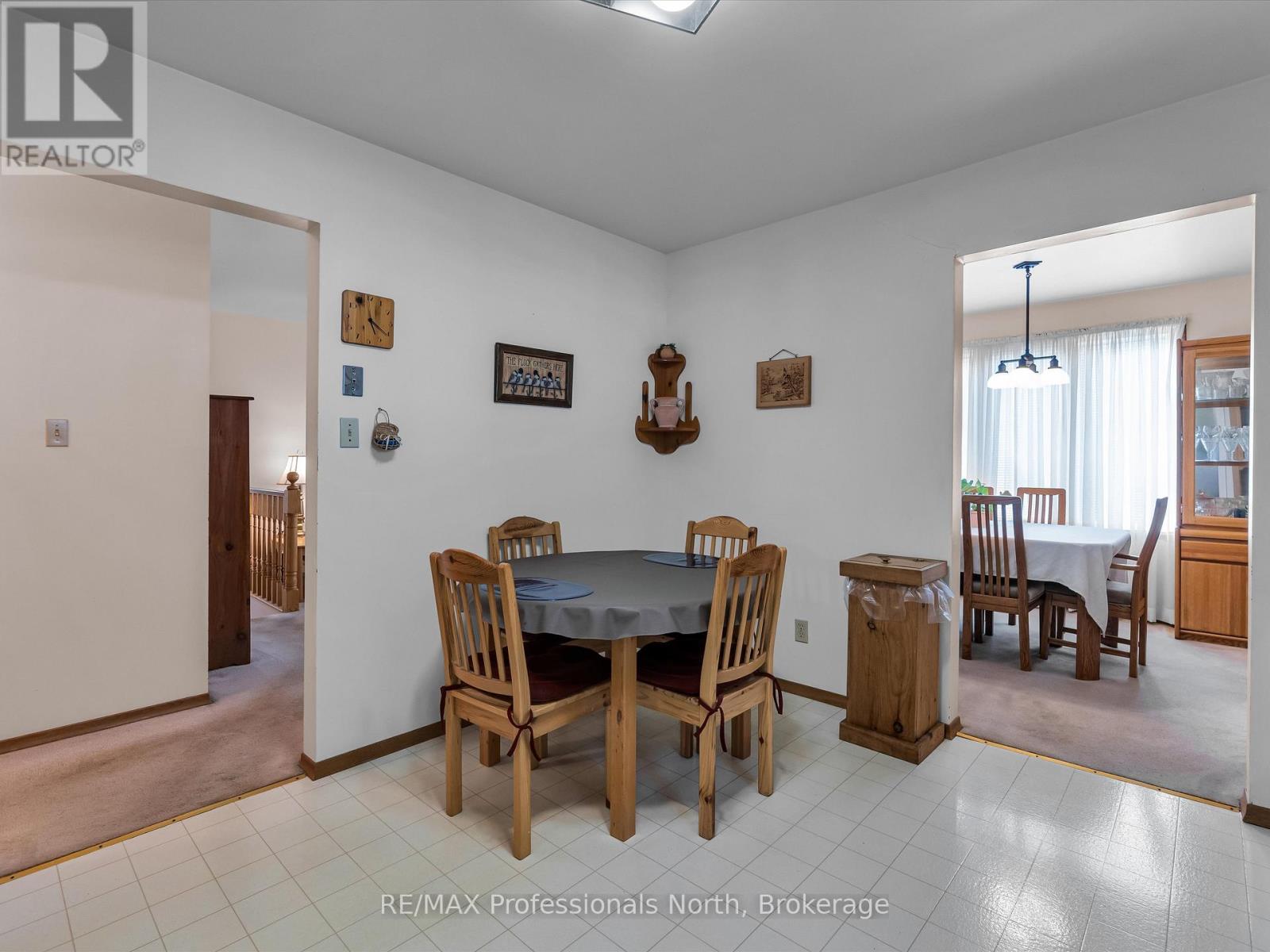 14 Duke Street, Muskoka Lakes, Ontario  P0B 1J0 - Photo 21 - X12328502