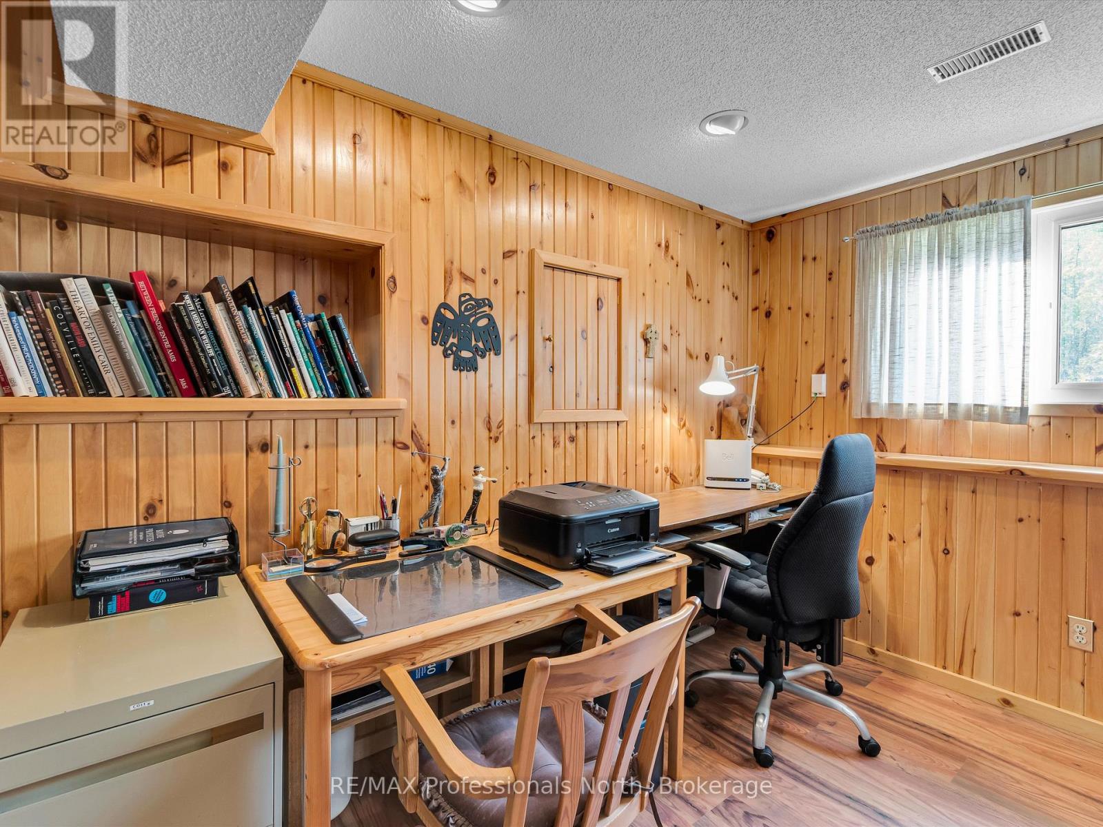 14 Duke Street, Muskoka Lakes, Ontario  P0B 1J0 - Photo 34 - X12328502