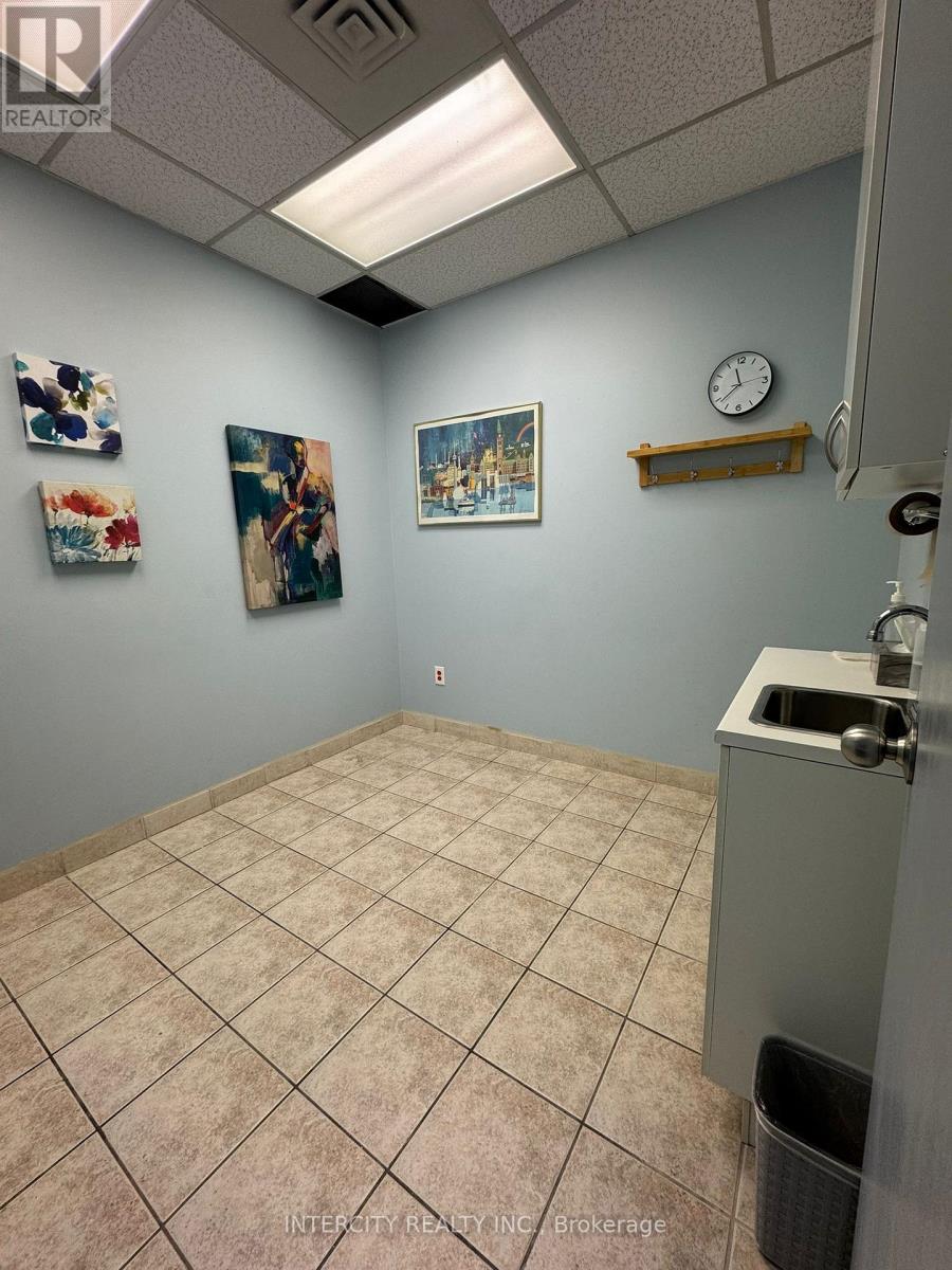 305 - 1017 Wilson Avenue, Toronto, Ontario  M3K 1Z1 - Photo 16 - W12328315