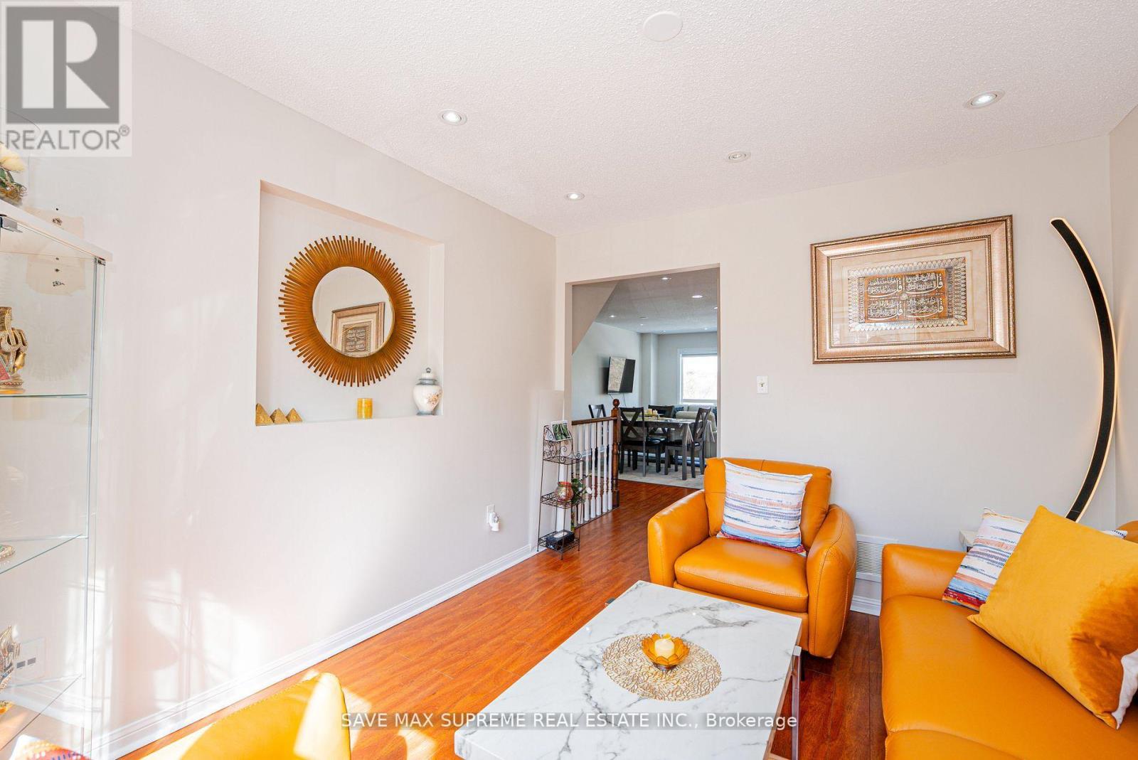 65 - 2 Clay Brick Court, Brampton, Ontario  L6V 4M7 - Photo 9 - W12328384