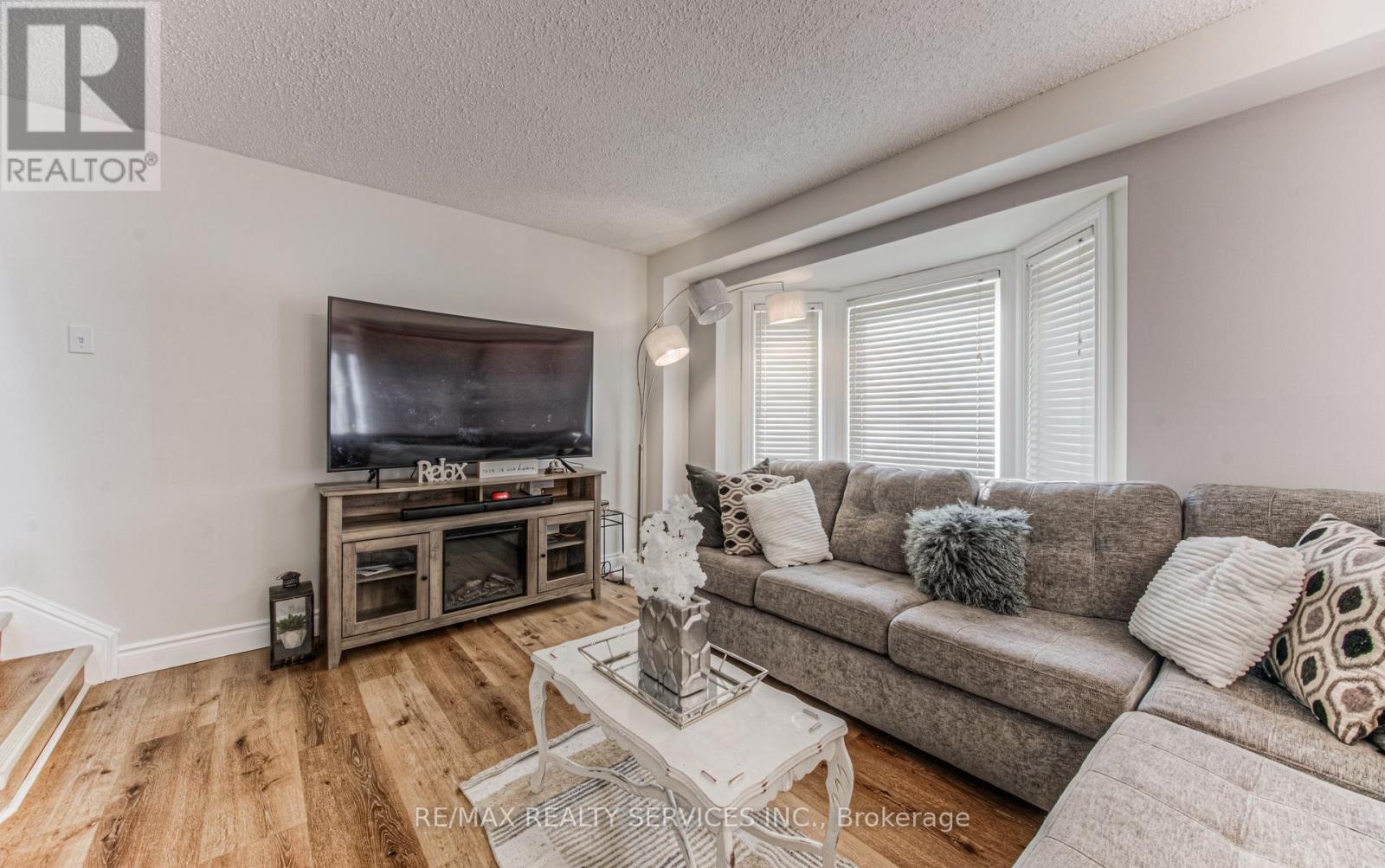 582 Drummerhill Crescent Ne, Waterloo, Ontario  N2T 1G4 - Photo 15 - X12328316
