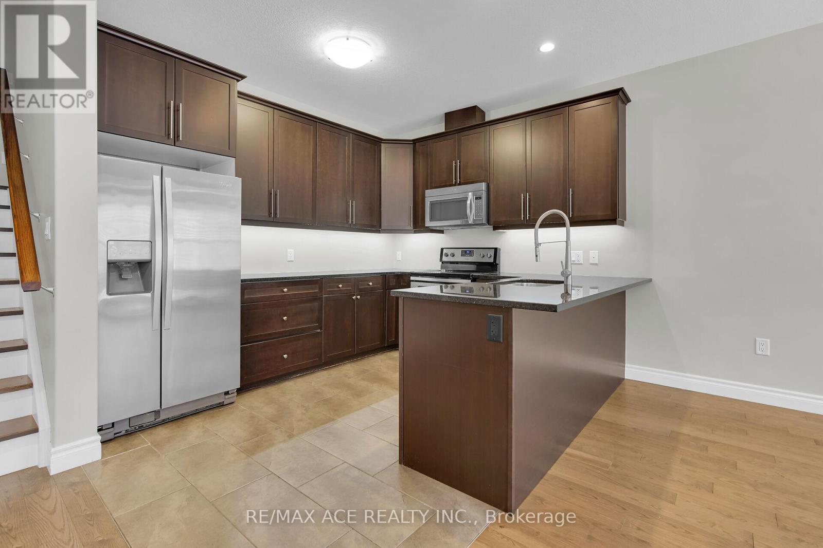 72 - 2235 Blackwater Road, London North, Ontario  N5X 0L8 - Photo 10 - X12328355