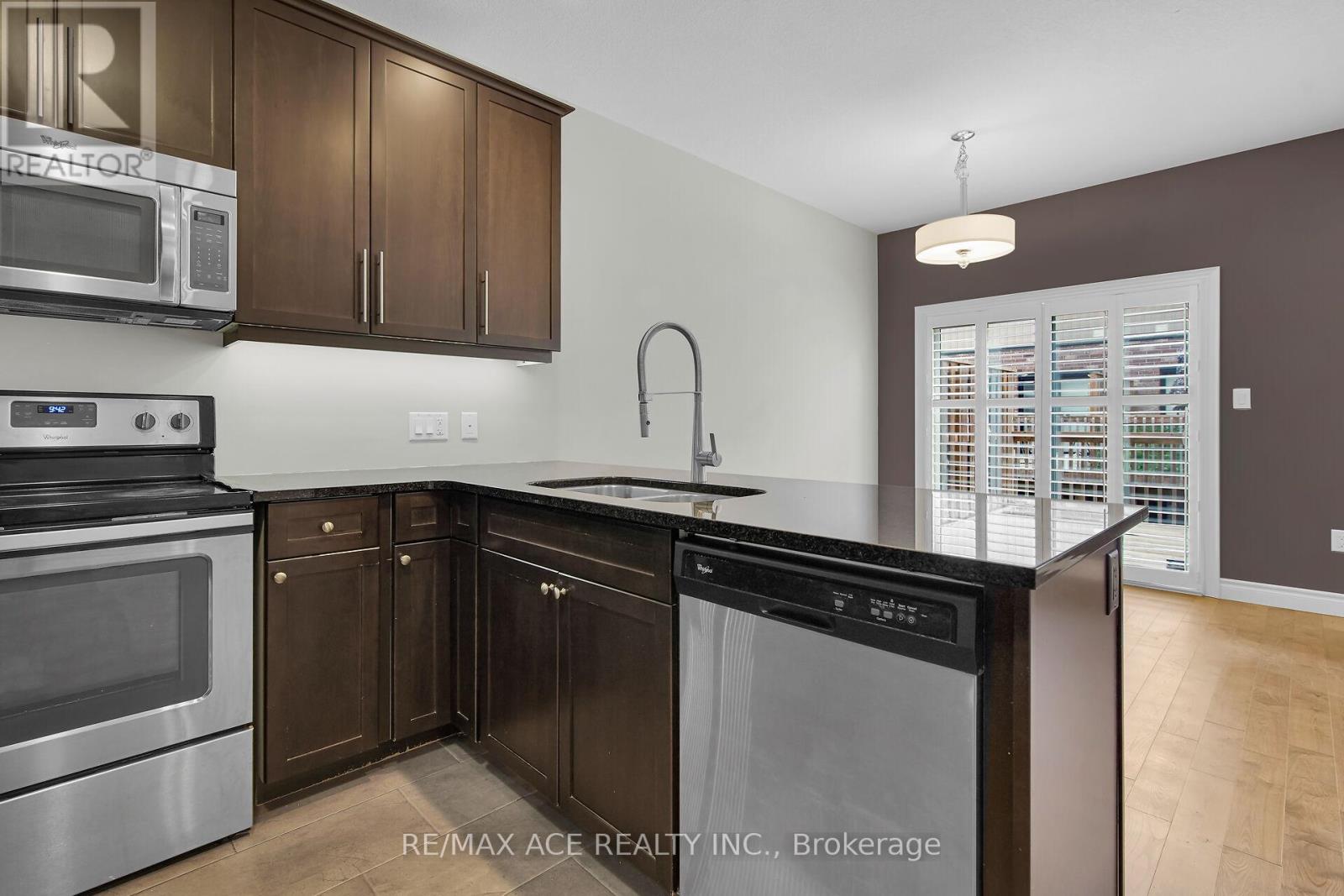 72 - 2235 Blackwater Road, London North, Ontario  N5X 0L8 - Photo 13 - X12328355