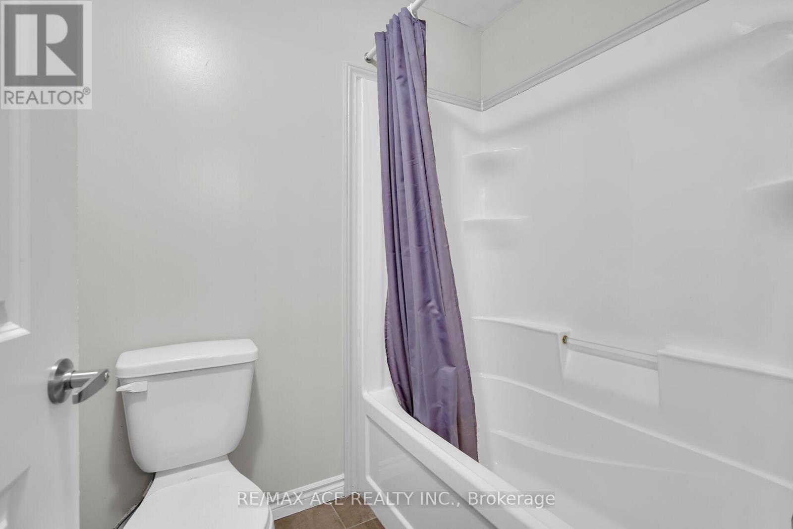 72 - 2235 Blackwater Road, London North, Ontario  N5X 0L8 - Photo 28 - X12328355