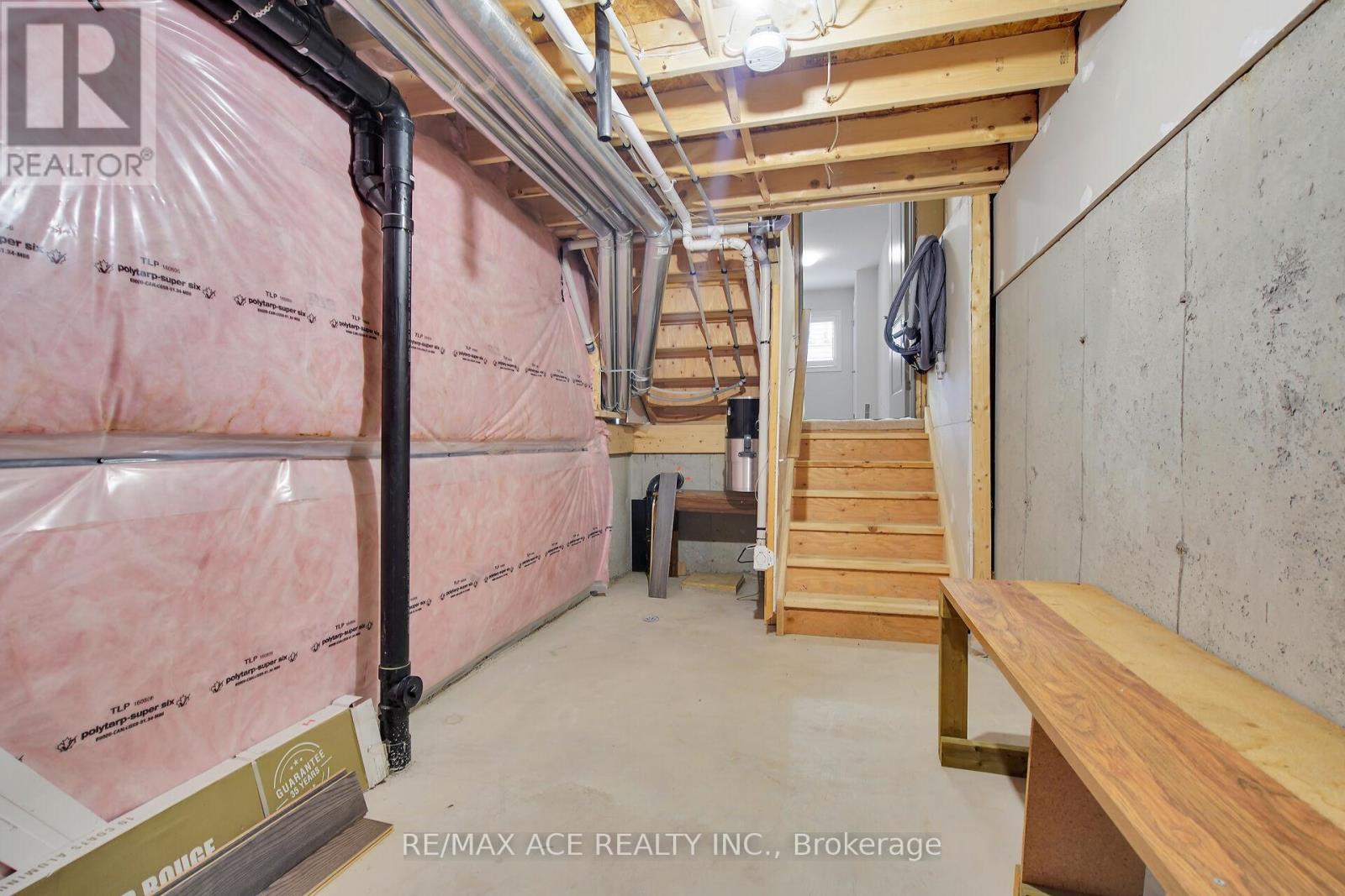 72 - 2235 Blackwater Road, London North, Ontario  N5X 0L8 - Photo 35 - X12328355