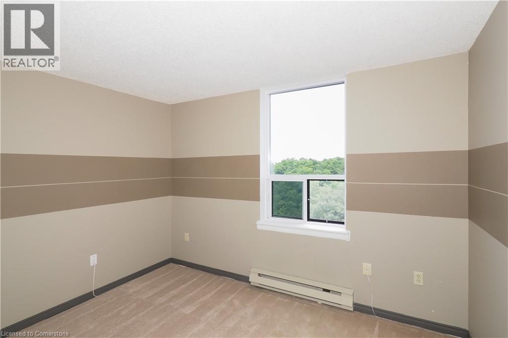 35 Green Valley Drive Unit# 1601, Kitchener, Ontario  N2P 2A5 - Photo 19 - 40756578