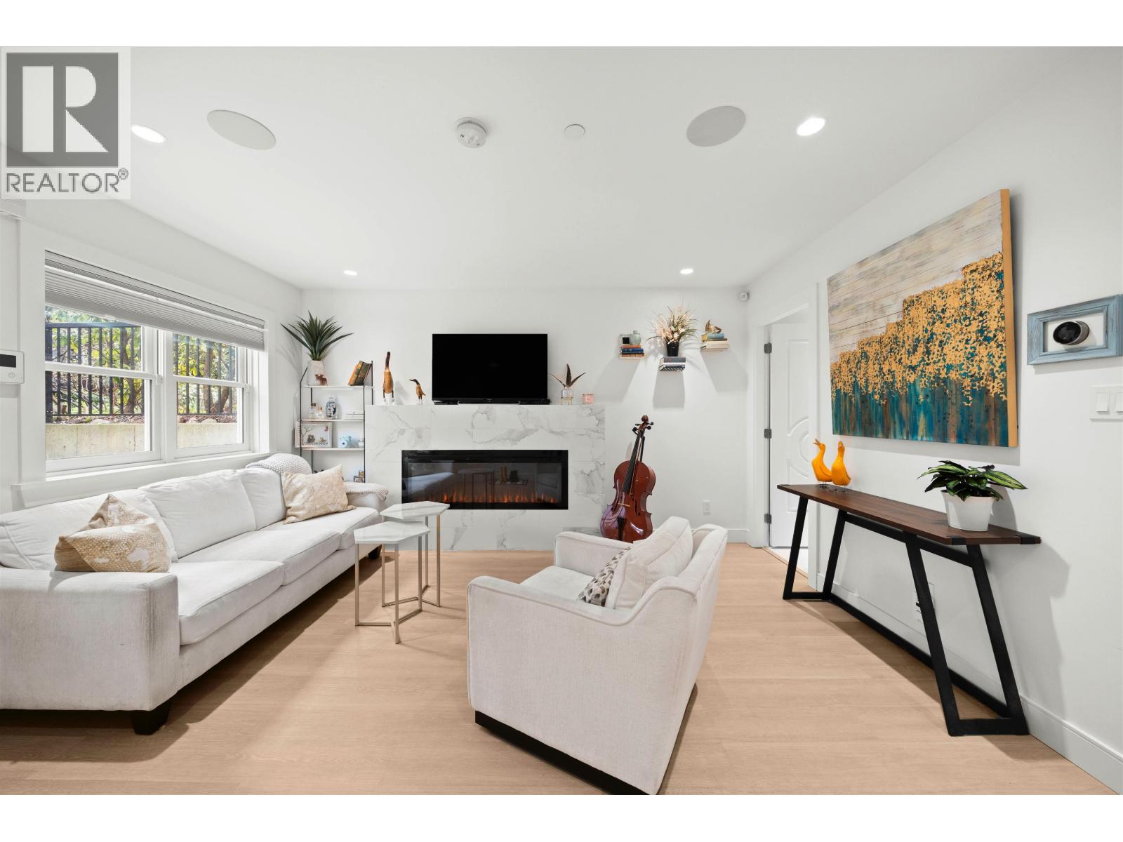 Property at 1020 ODLUM DRIVE image 5