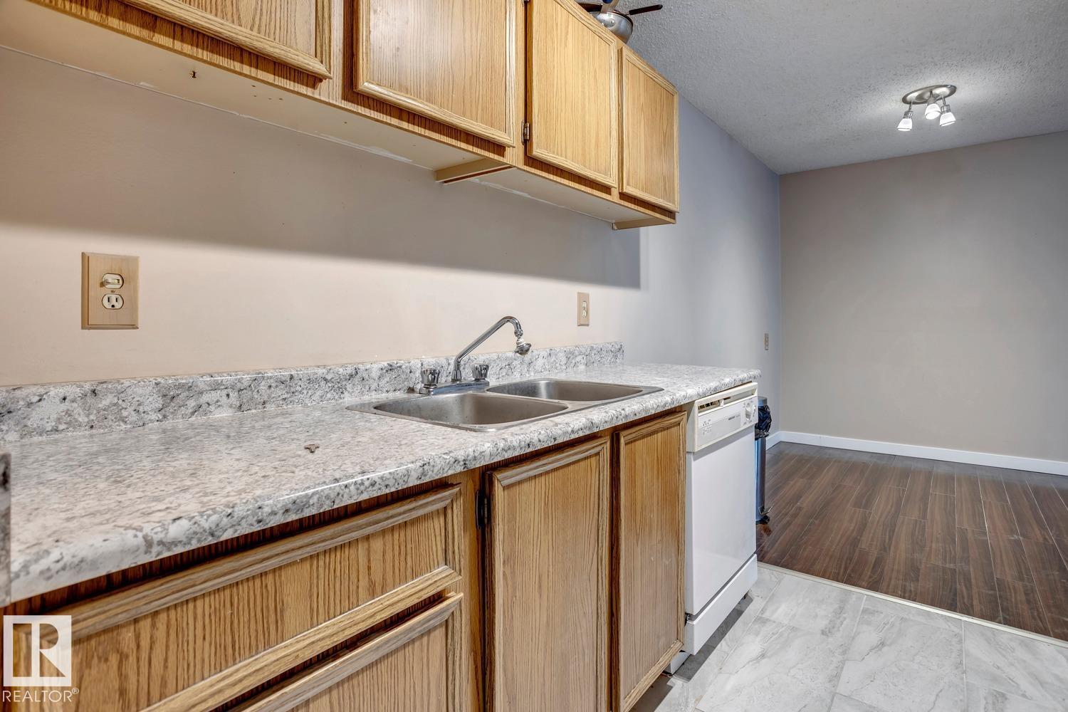 Property at #302 11115 74 ST NW image 5