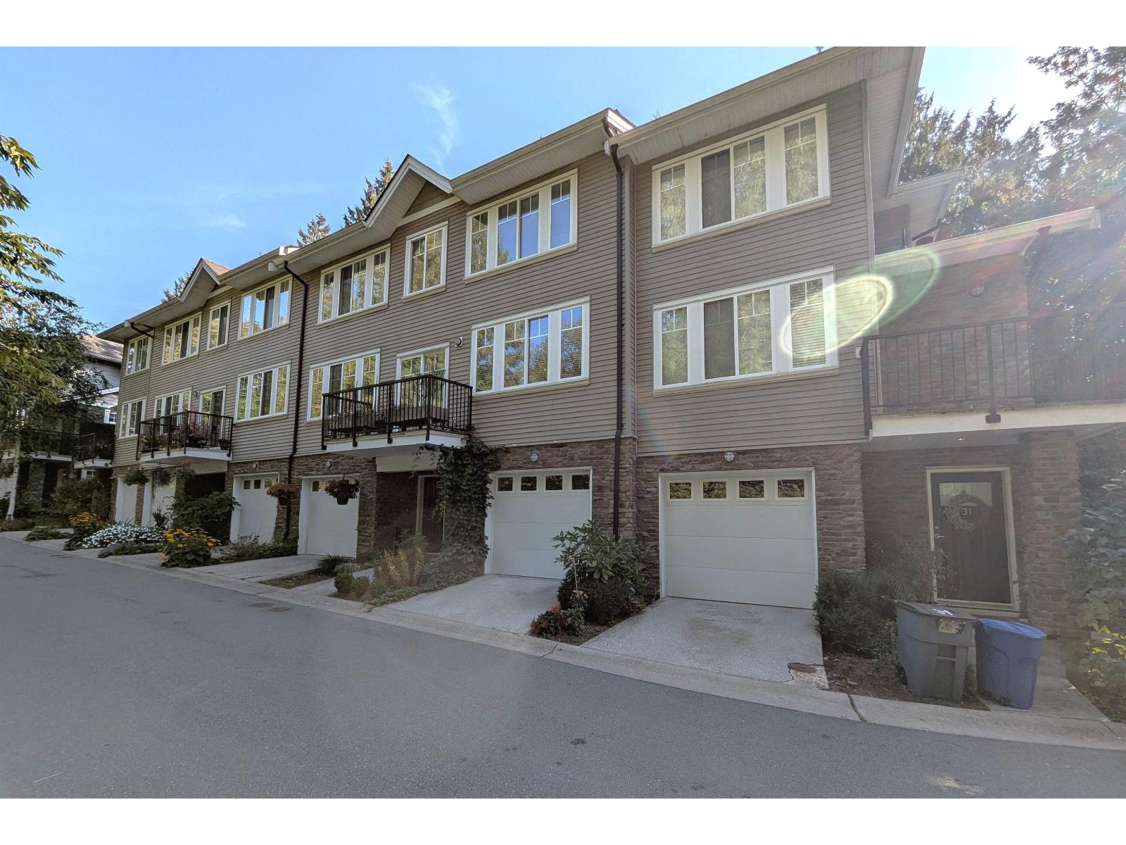 29 13864 Hyland Road, Surrey, British Columbia  V3W 2C3 - Photo 2 - R3034383