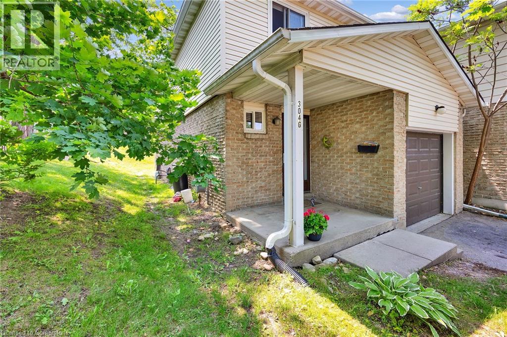 Property at 304G BLUEVALE Street N Unit# 38 image 1