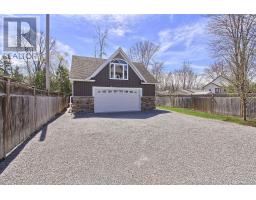 303 LAKE DR EAST UNIT A DRIVE, Georgina, Ontario