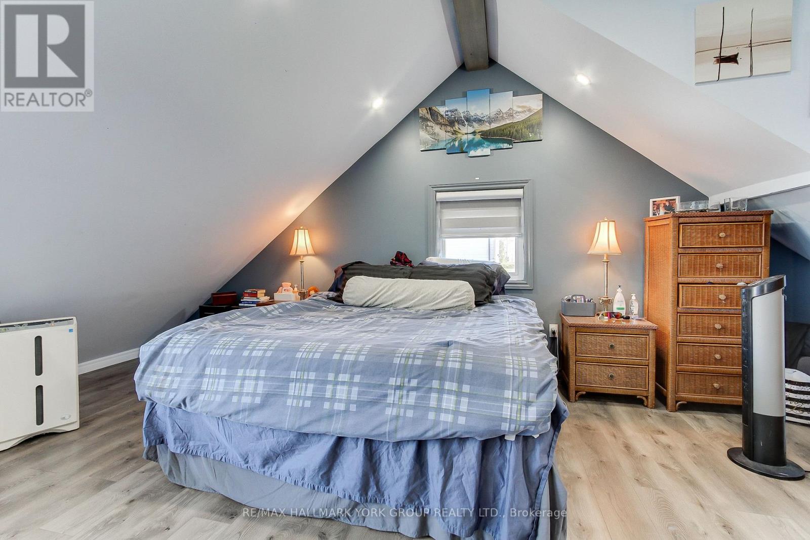 303 Lake Dr East Unit A Drive, Georgina, Ontario  L0E 1S0 - Photo 4 - N12255221