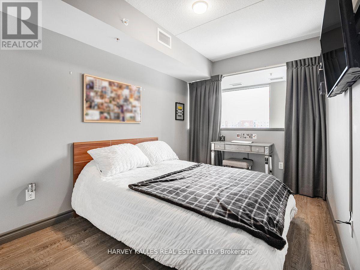 709 - 321 Spruce Street, Waterloo, Ontario  N2L 0G4 - Photo 8 - X12326797