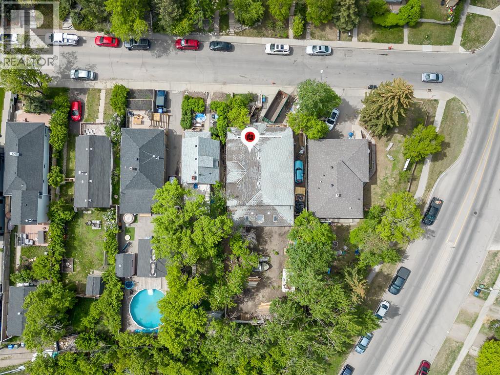 Property at 3610 Parkhill Street SW image 4