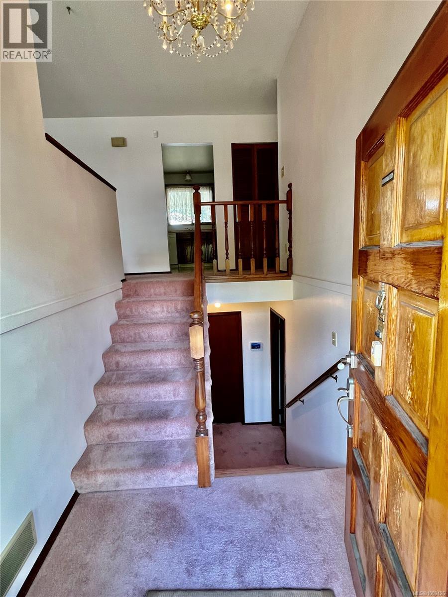 Property at 1734 Feltham Rd image 2