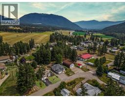 2907 Gyp Road, falkland, British Columbia
