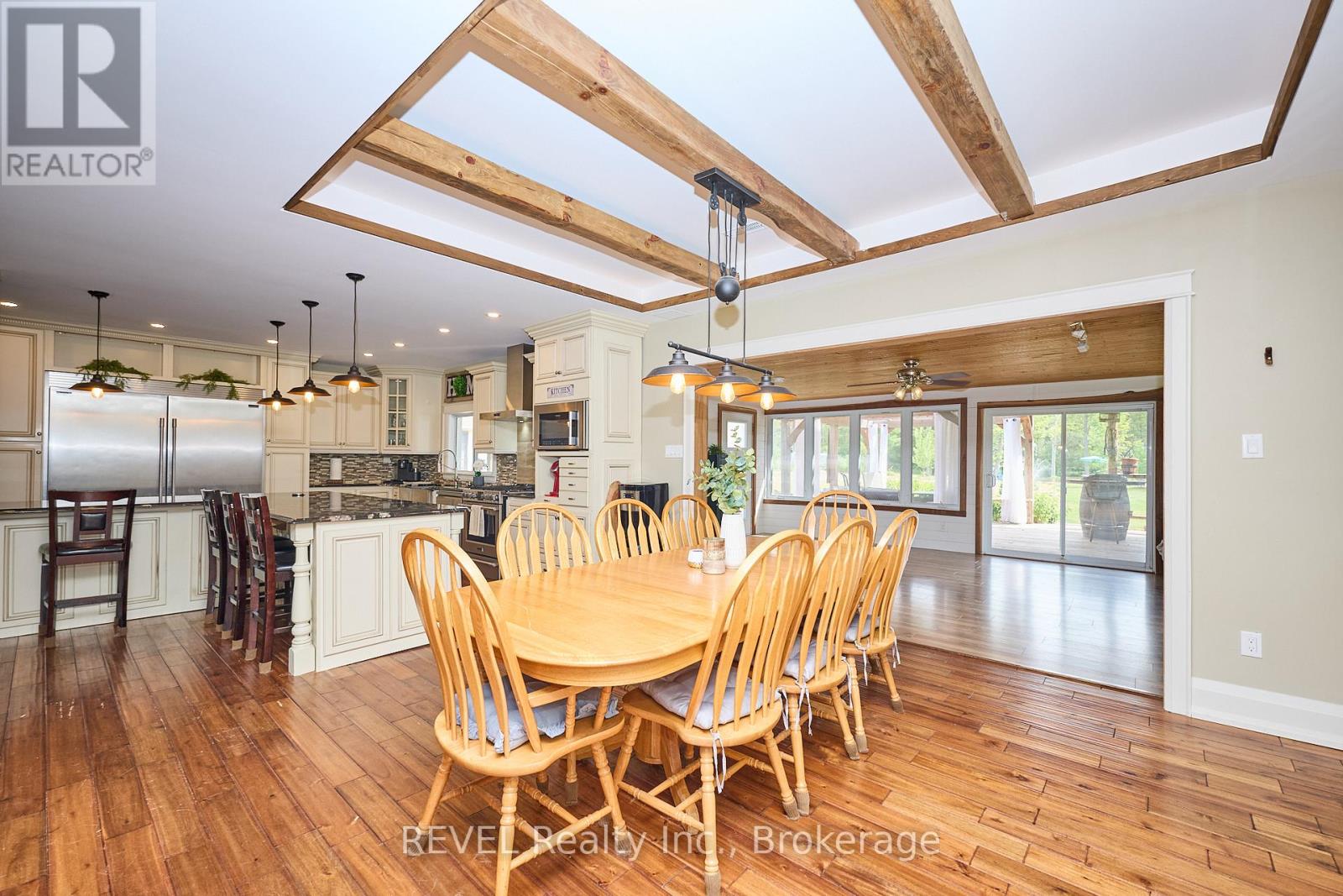 740 Highway 20, Pelham, Ontario  L0S 1C0 - Photo 13 - X12328675