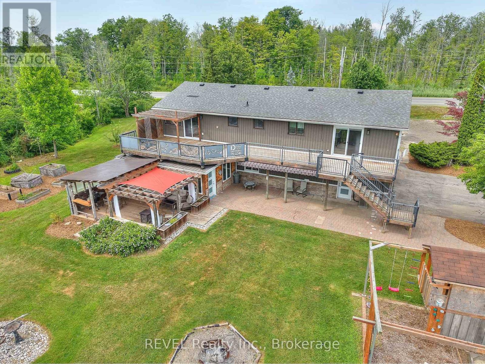 740 Highway 20, Pelham, Ontario  L0S 1C0 - Photo 49 - X12328675