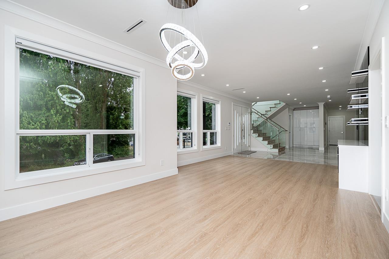 Property at 20099 45 AVENUE image 5