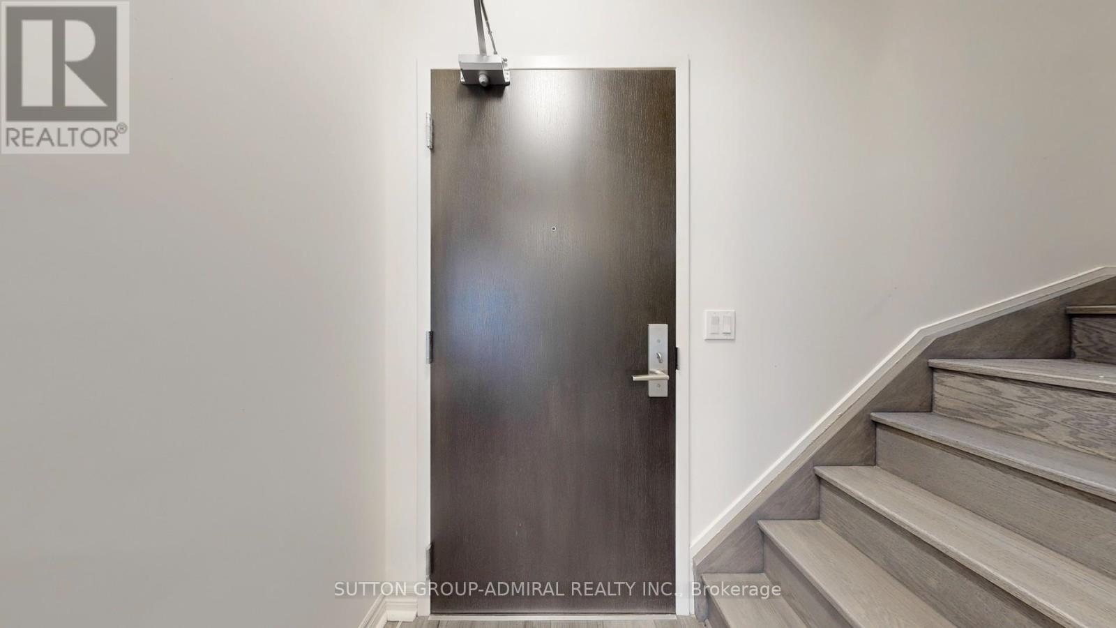 Th 101 - 39 Annie Craig Drive, Toronto (Mimico), Ontario  M8V 0C5 - Photo 17 - W12328485