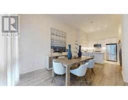 TH 101 - 39 ANNIE CRAIG DRIVE, Toronto, Ontario