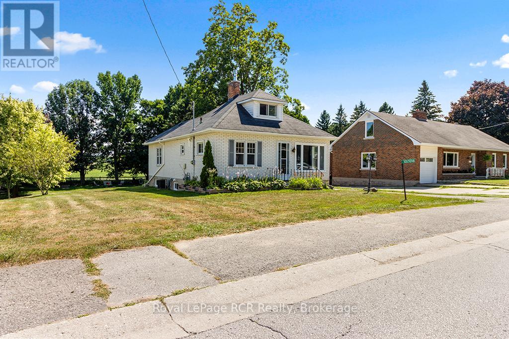 102016 Grey Road 5 Road, Georgian Bluffs, Ontario  N4K 5N5 - Photo 1 - X12328650